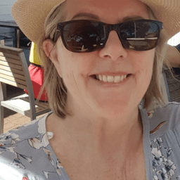 Linda Monardo's profile